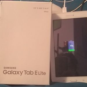 Samsung Galaxy Tab E lite